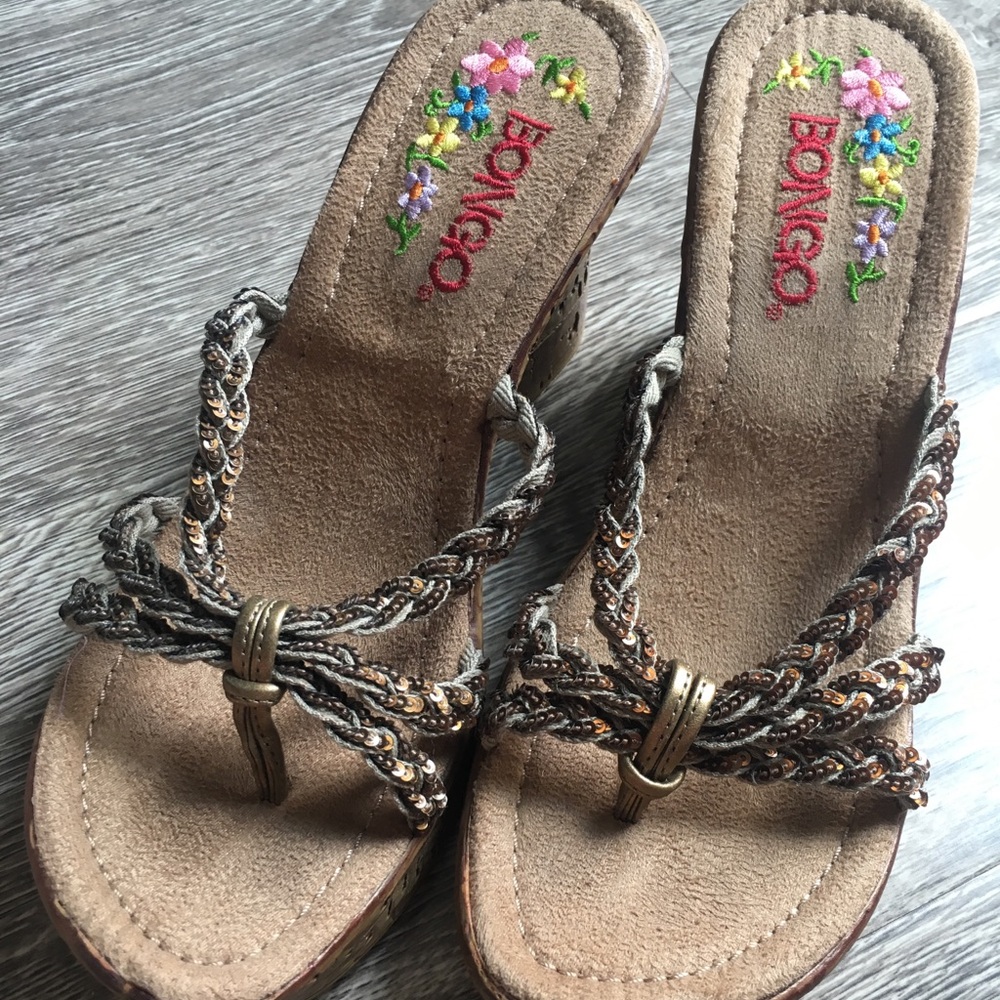 BONGO wedge sandals size 7